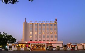 Tgm - The Grand Murlidhar